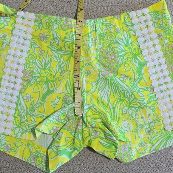 Lilly Pulitzer Liza Crazy Cat Yellow Green Shorts - Size 00 - Picture 11 of 12